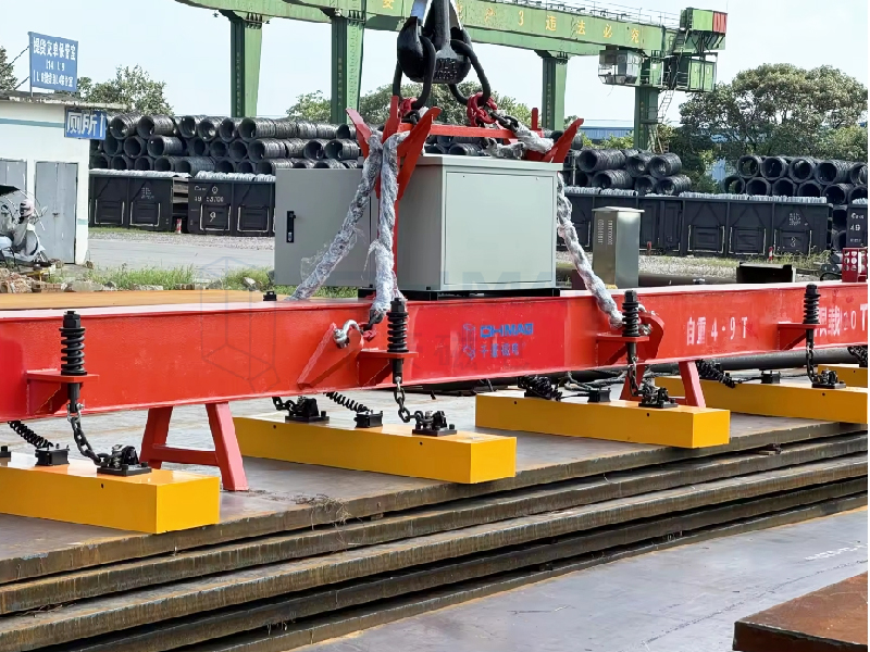 千豪磁電再創佳績：高溫下加速安裝湖南最大鋼材市場電永磁吊具，助力高效裝卸新時代